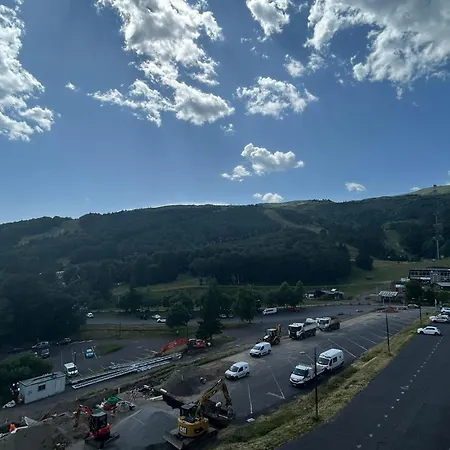 Apartment Au Coeur De Super Avec Balcon Sud Et Parking - Fr-1-814-19 *